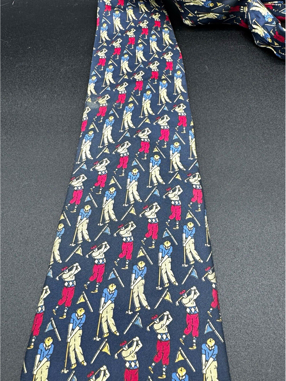 Spyglass Hill Golf Tie Novelty Golfer Clubs Preppy Navy 58” x 4”